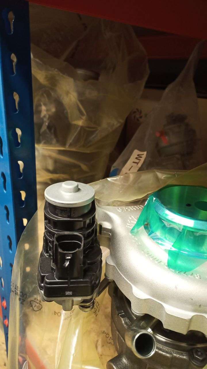 edb6e1853b5f0e39056ffcf2ba74576e